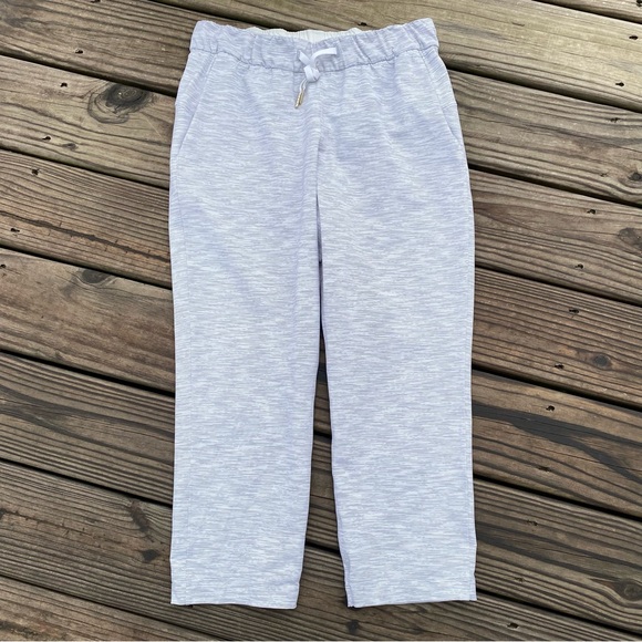 lululemon athletica Pants - Lululemon On The Fly Crop Pant
